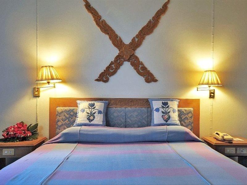 Maeyom Palace Hotel Пхрэ Экстерьер фото