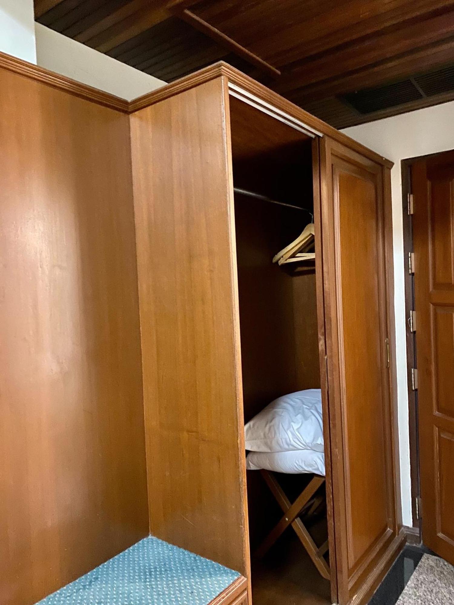 Maeyom Palace Hotel Пхрэ Экстерьер фото