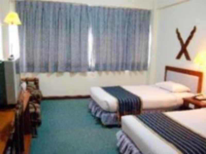 Maeyom Palace Hotel Пхрэ Экстерьер фото